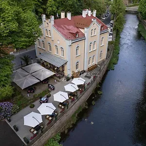 https://villa-basileia.karlovyvary-hotels.com