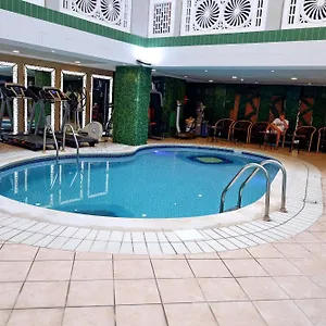 https://queens-hotel.dubaihotelsoffers.com